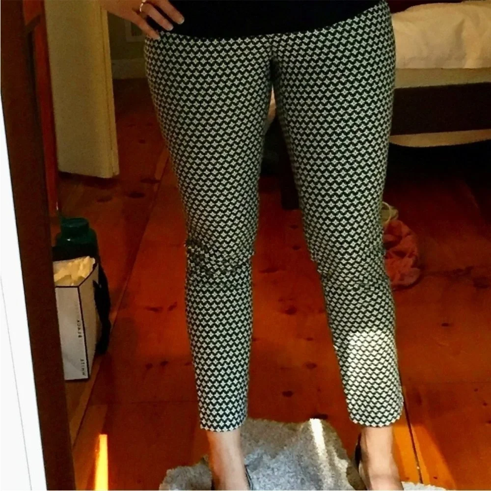 Ann Taylor LOFT Julie skinny Cotton Blend pant black & white - Picture 2 of 10
